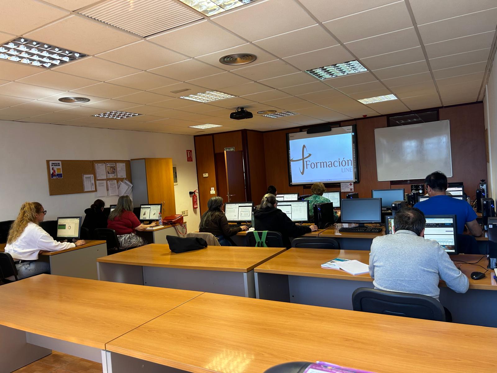 Clase de formación profesional para el empleo en Canarias